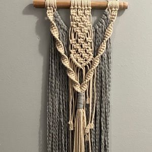 Macrame hanging wall